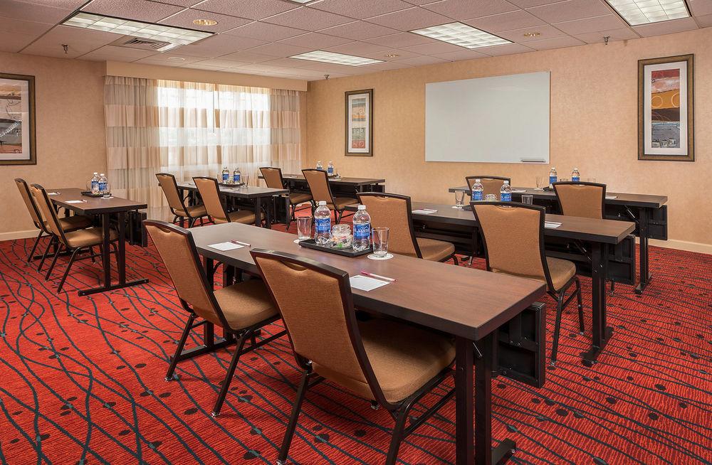 Residence Inn Fairfax מריפילד מראה חיצוני תמונה